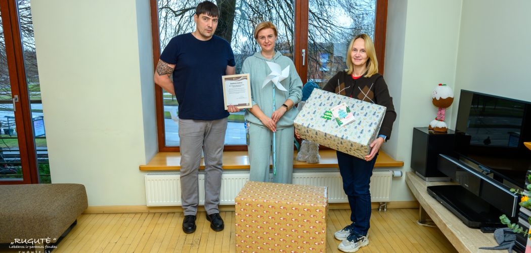 Respublikinio priklausomybės ligų centro Abstinencijos gydymo skyriaus kolektyvo dovanos ligoniukams